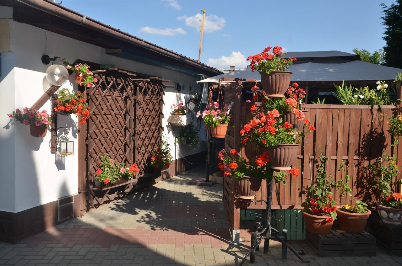 Motel Eden Zamość Extérieur photo